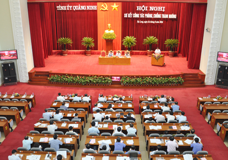 Quảng Ninh Thực hiện tốt quy chế dân chủ và chú trọng phòng ngừa để chống tham nhũng